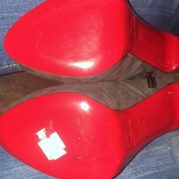 Christian Louboutin Peep Toe Heels - Picture 4 of 5